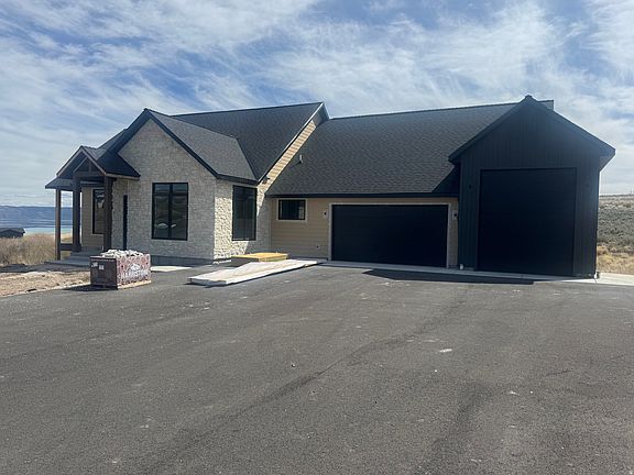 2nd image of 931 Blue Sage Dr