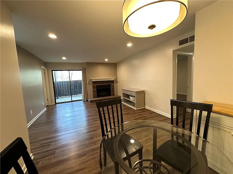 303 River Run Dr — Photo 14