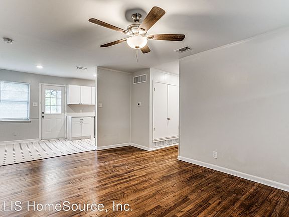 2nd image of 2513 McDearmon St