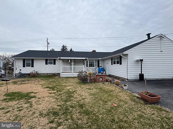 5th image of 3702 E Joppa Rd