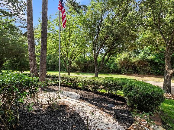 4th image of 163 N Whistlers Bend Circle