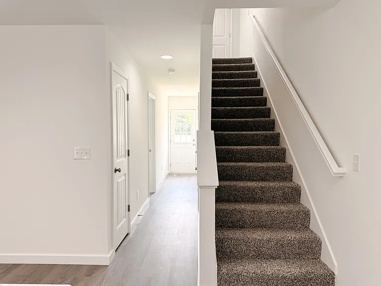 614 Buncombe St — Photo 11
