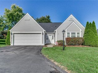 201 Cambridge Dr, Harwick, PA 15049