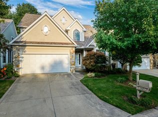 3461 Courtland Rd, Pepper Pike, OH 44124