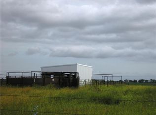 700 North Rd, Kincaid, KS 66039