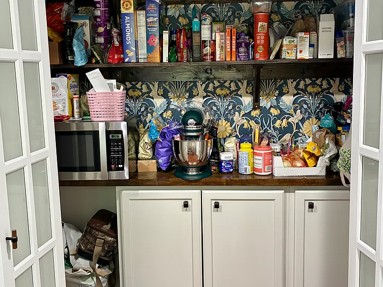 Kitchen Pantry