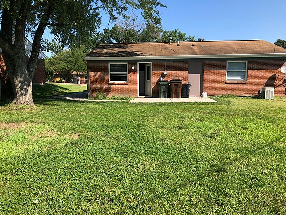 2nd image of 46 Plymouth Ln