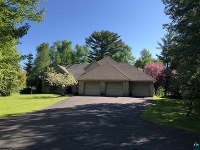 11 White Birch Dr, Superior, WI, 54880