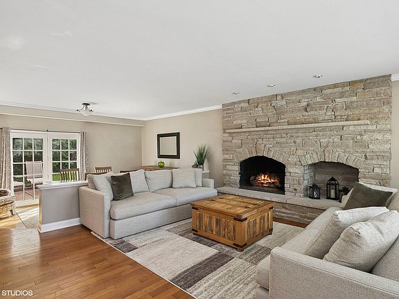 3rd image of 1106 Furlong Dr