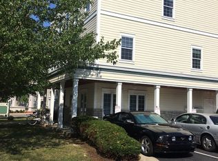 2001 E 3rd St APT B, Bloomington, IN 47401