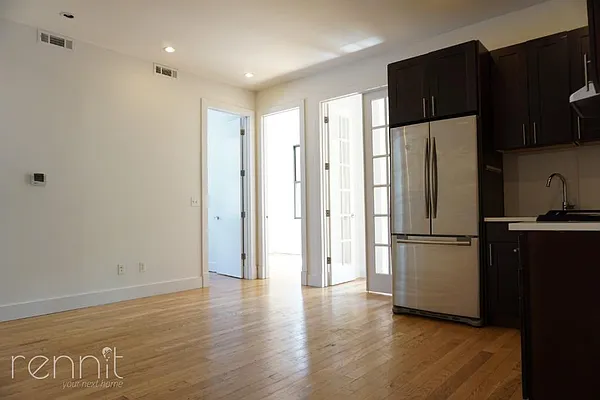 Rented by Rennit Inc. | media 51