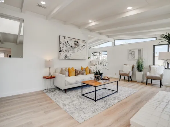 5209 Dupont Ave, Newark, CA 94560