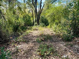 Marion St, Palestine, TX 75803