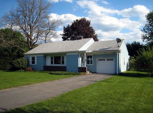 158 Barton Rd, Greenfield, MA 01301