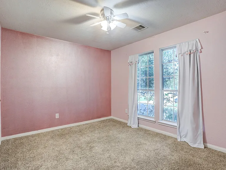 3808 Armand Dr — Photo 13