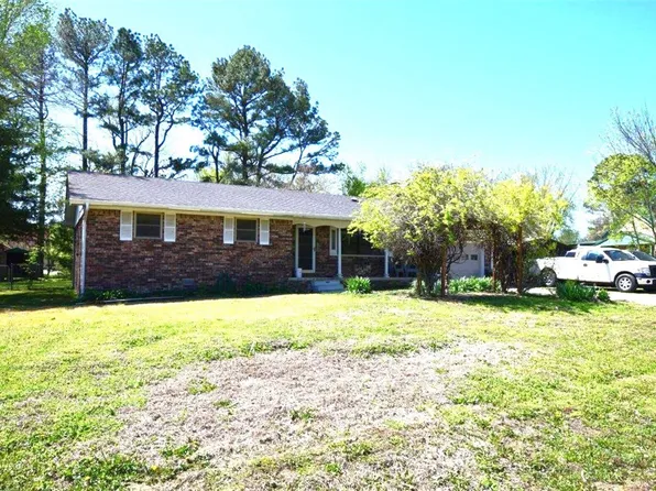 1631 Bryan St, Westville, OK 74965