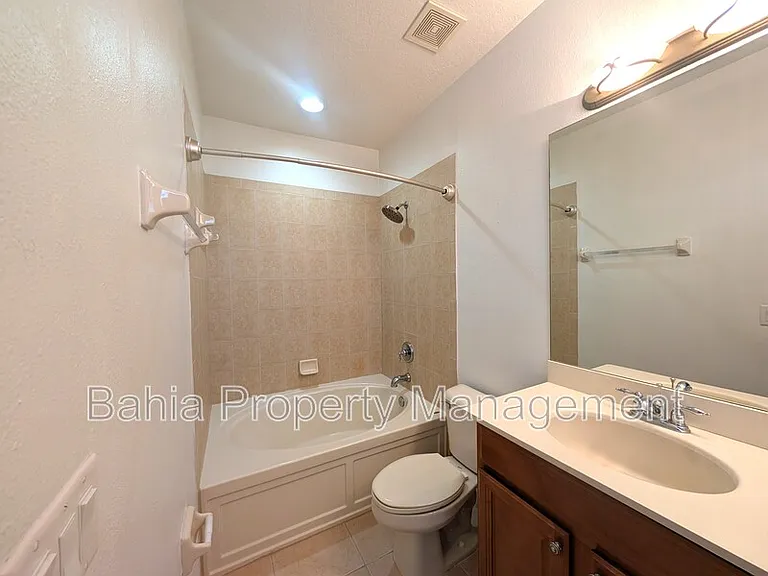 14120 Oakham St — Photo 15