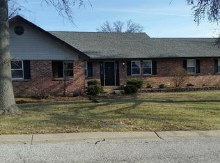 30 Confederate Way, Saint Charles, MO 63303