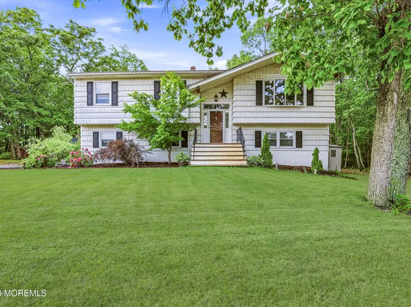 910 Woodlane Road, Jackson, NJ 08527