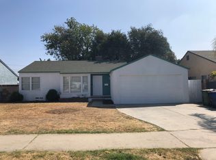 6262 Lemona Ave, Van Nuys, CA 91411