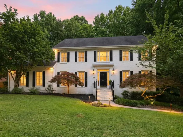 898 Byrnwyck Rd, Atlanta, GA 30319