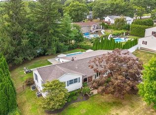 35 Nimitz Rd, Wayne, NJ 07470