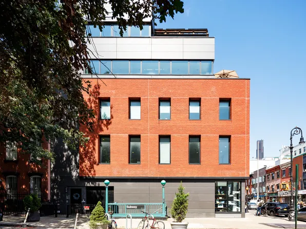 311 Warren Street image 2 of 14