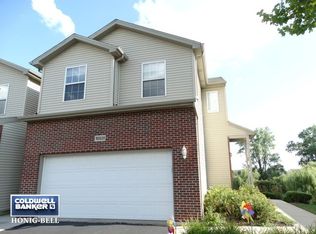 16531 W Willow Walk Dr, Lockport, IL 60441