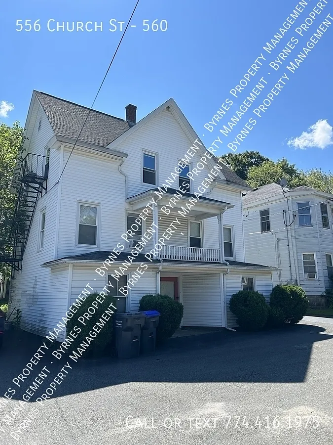 3 bed, $1,950 — Photo 1