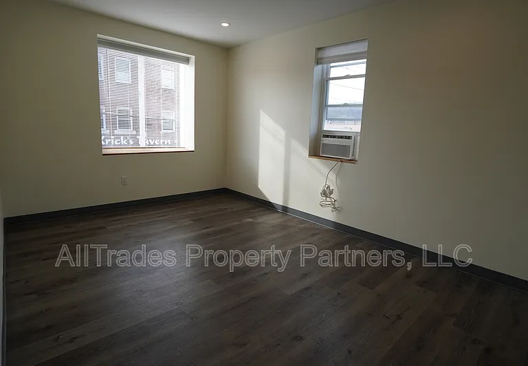 408 Cavitt Ave #2 — Photo 6