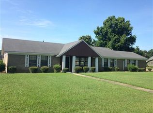 1100 North St, Cleveland, MS 38732