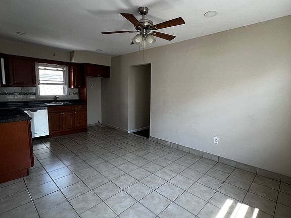 2nd image of 321 Central Ave
