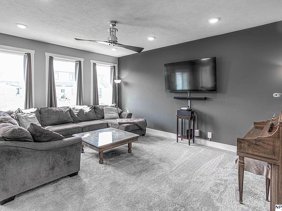 5th image of 223 Tomahawk Cir