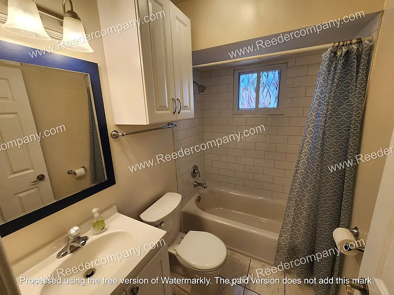 9028 W Delaware Pkwy — Photo 9