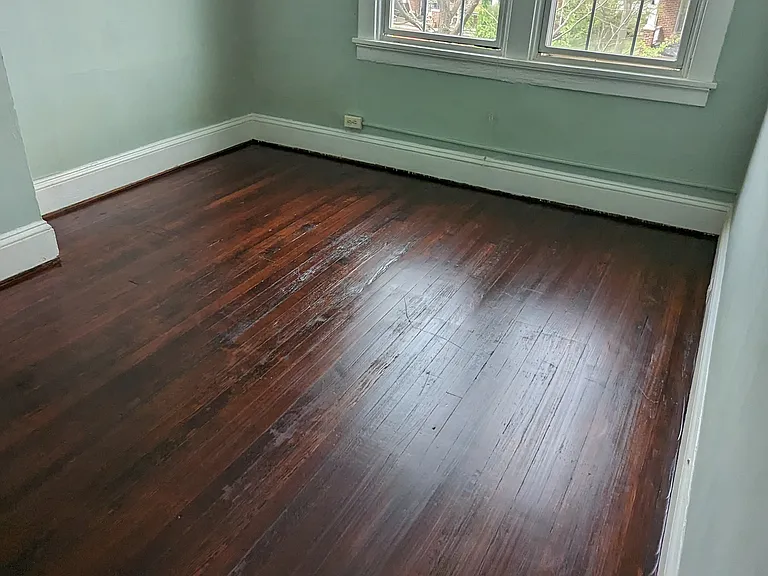 1413 Williamsburg Rd — Photo 5