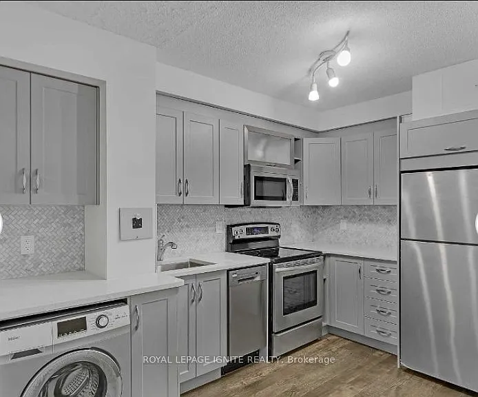 2464 Weston Rd #508 — Photo 6