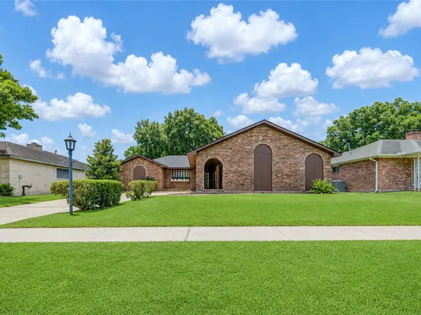 10526 Sageberry Dr, Houston, TX 77089