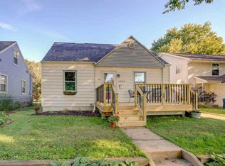 2826 Coolidge St, Madison, WI 53704