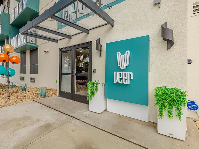 VEER Apartments — Photo 36