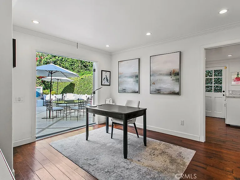 1010 Emerald Bay — Photo 33