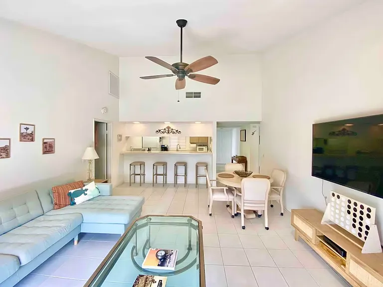 40897 Interlachen Ln — Photo 9