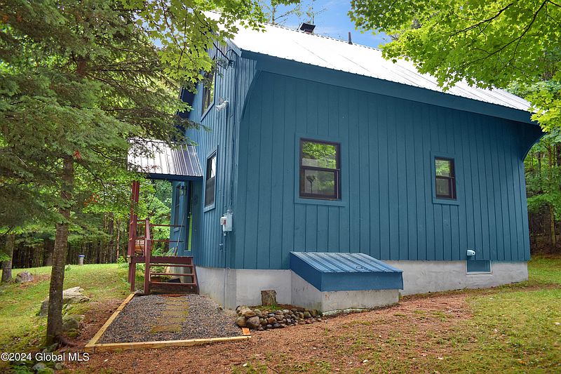 4th image of 26 Buckskin Valley Drive