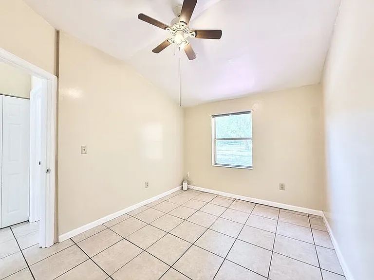 335 E Central Ave — Photo 17