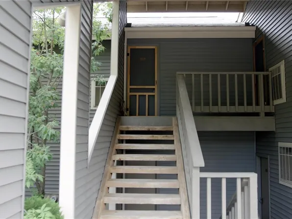 77 Geneva Bend Dr, Innsbrook, MO 63390