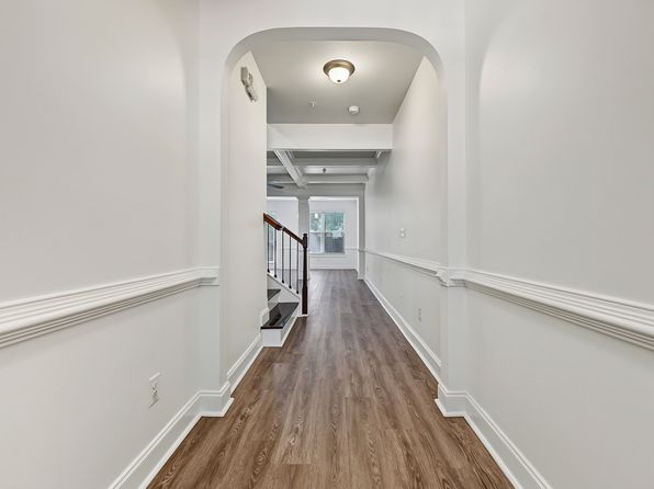 2038 Brightleaf Way Unit 103