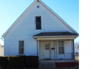 1935 Renfro St, Springfield, IL 62703