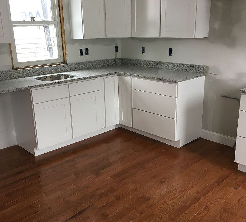 2nd image of 1818 Kilbourne Pl NW