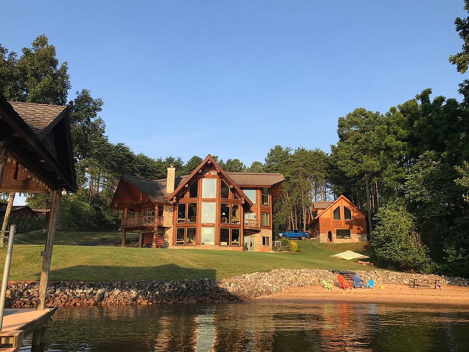 1st image of 101 Scotch Pine Dr