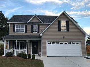 7985 Old River Rd, Burgaw, NC 28425