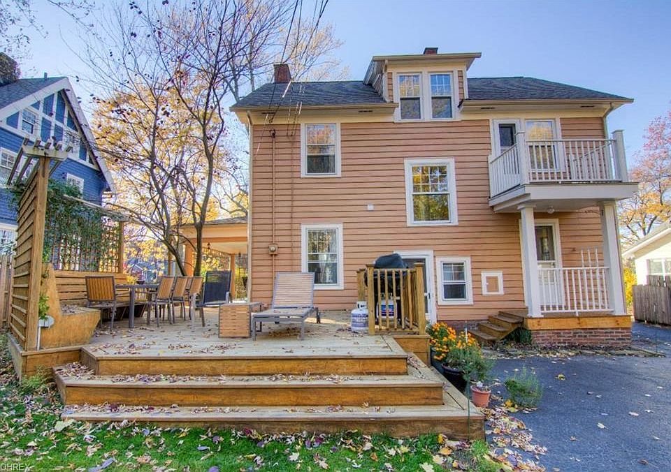 2nd image of 2593 Dartmoor Rd